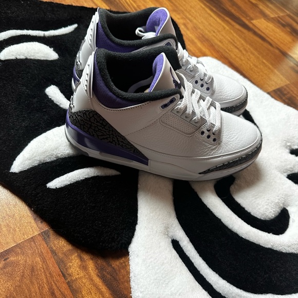 Jordan 3 ‘Dark Iris’ - Picture 2 of 7